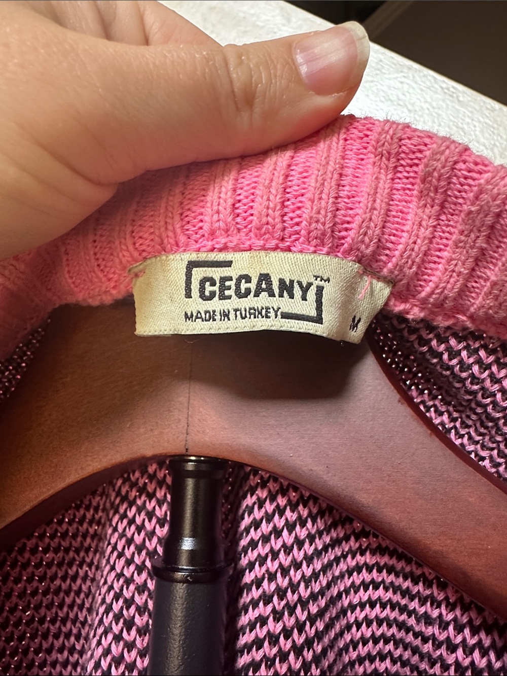 CECANY Cow Crewneck Sweater size medium - Picture 2 of 16